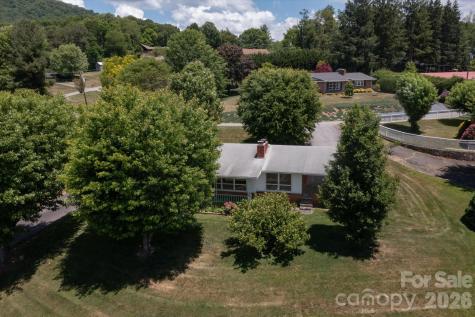 295 Bramlett Drive Waynesville NC 28785