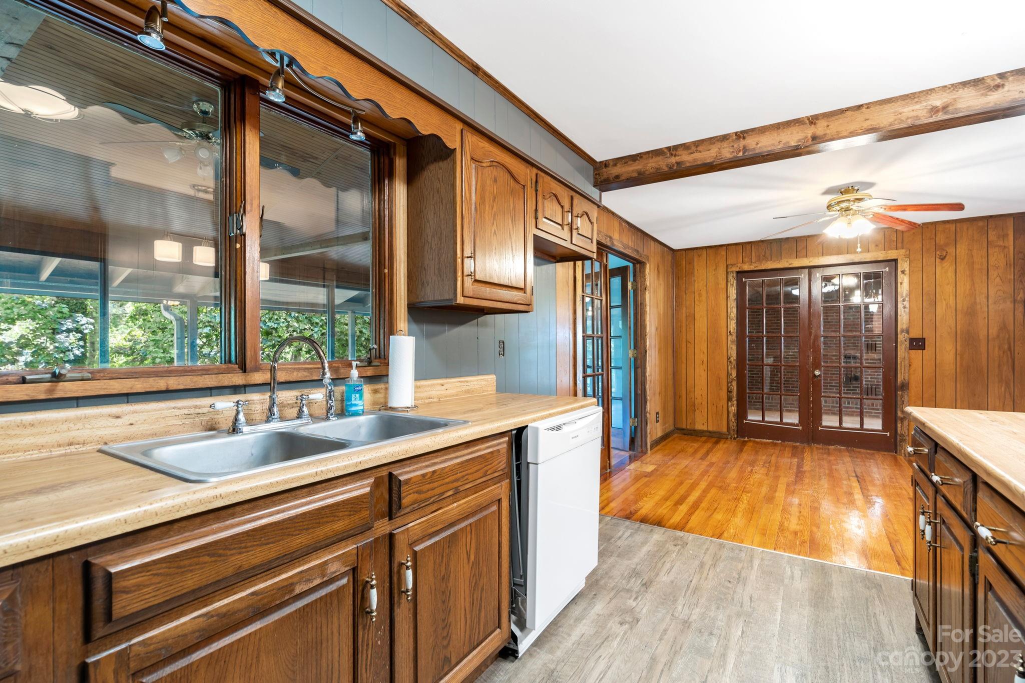 56 Sunnyview Terrace Asheville NC 28806