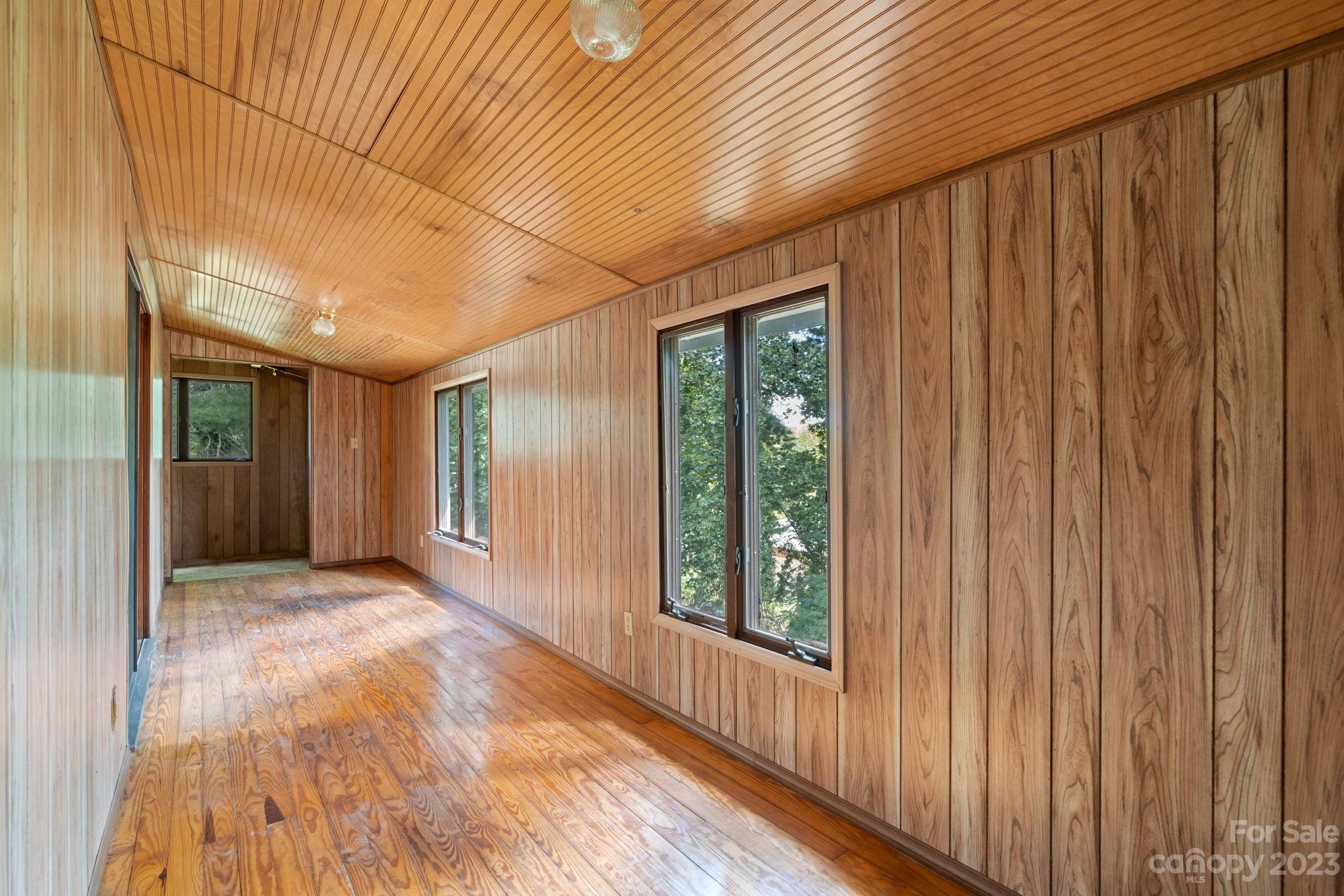 56 Sunnyview Terrace Asheville NC 28806