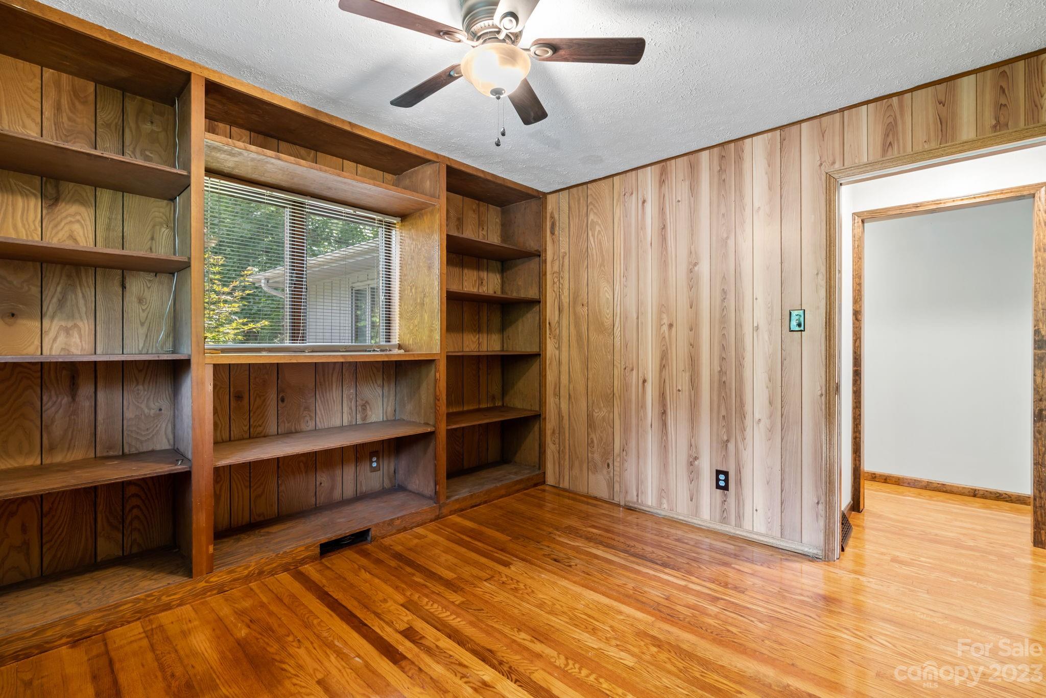 56 Sunnyview Terrace Asheville NC 28806