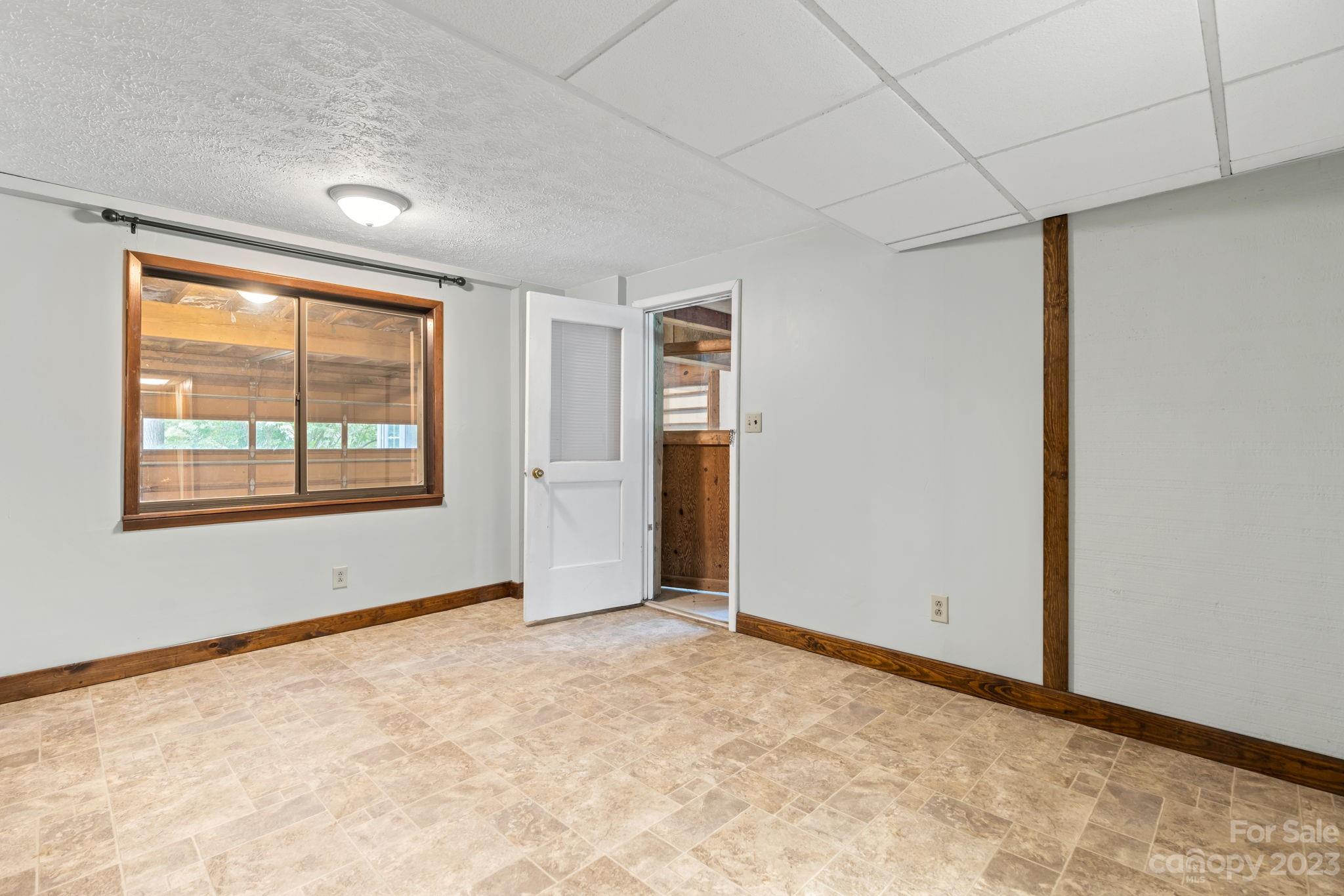 56 Sunnyview Terrace Asheville NC 28806