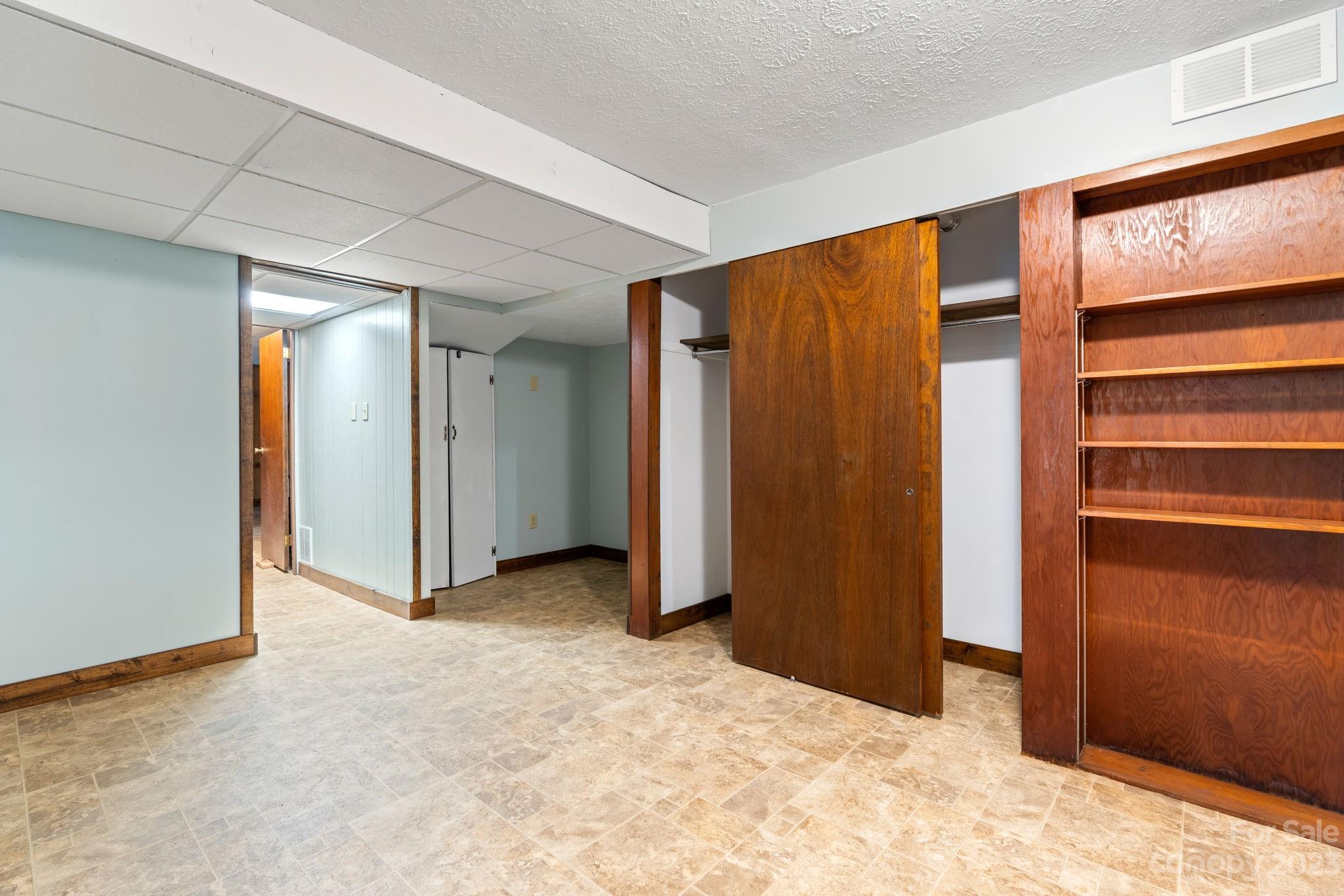 56 Sunnyview Terrace Asheville NC 28806