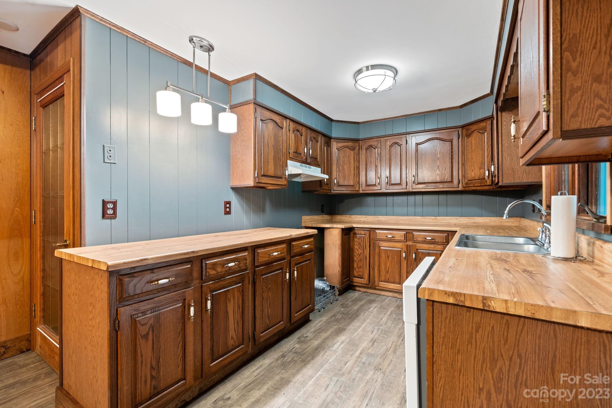 56 Sunnyview Terrace Asheville NC 28806