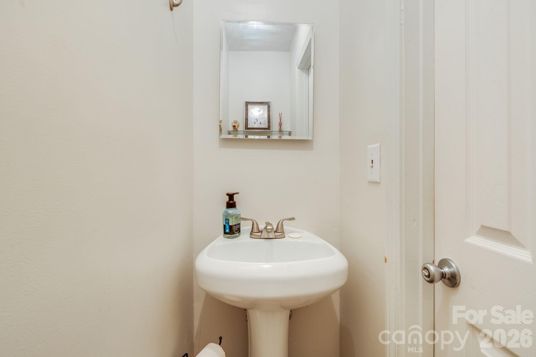 458 Beach Drive Hendersonville NC 28792