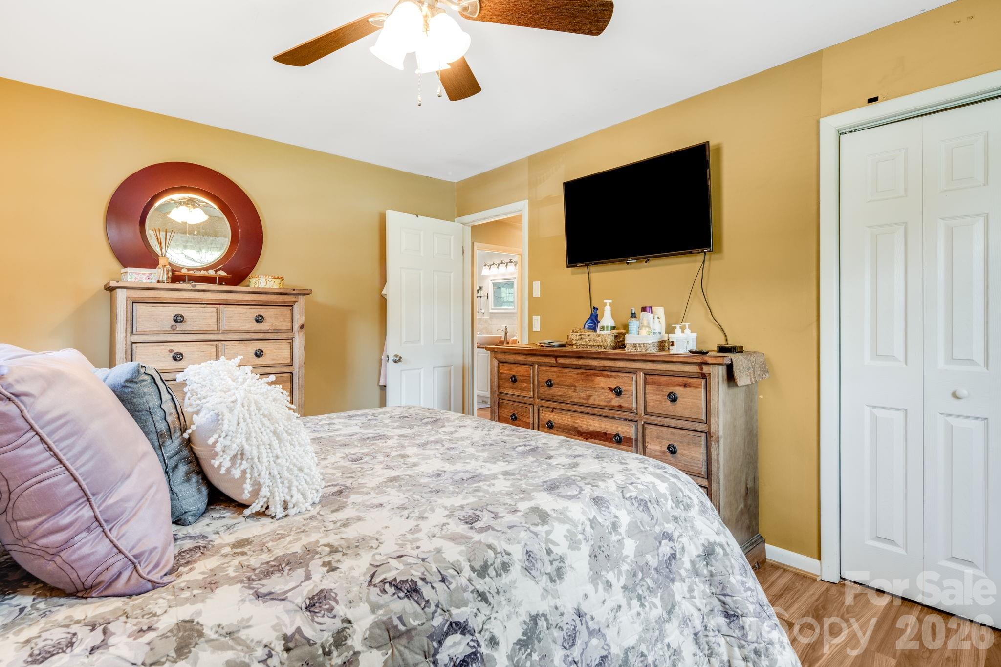 458 Beach Drive Hendersonville NC 28792
