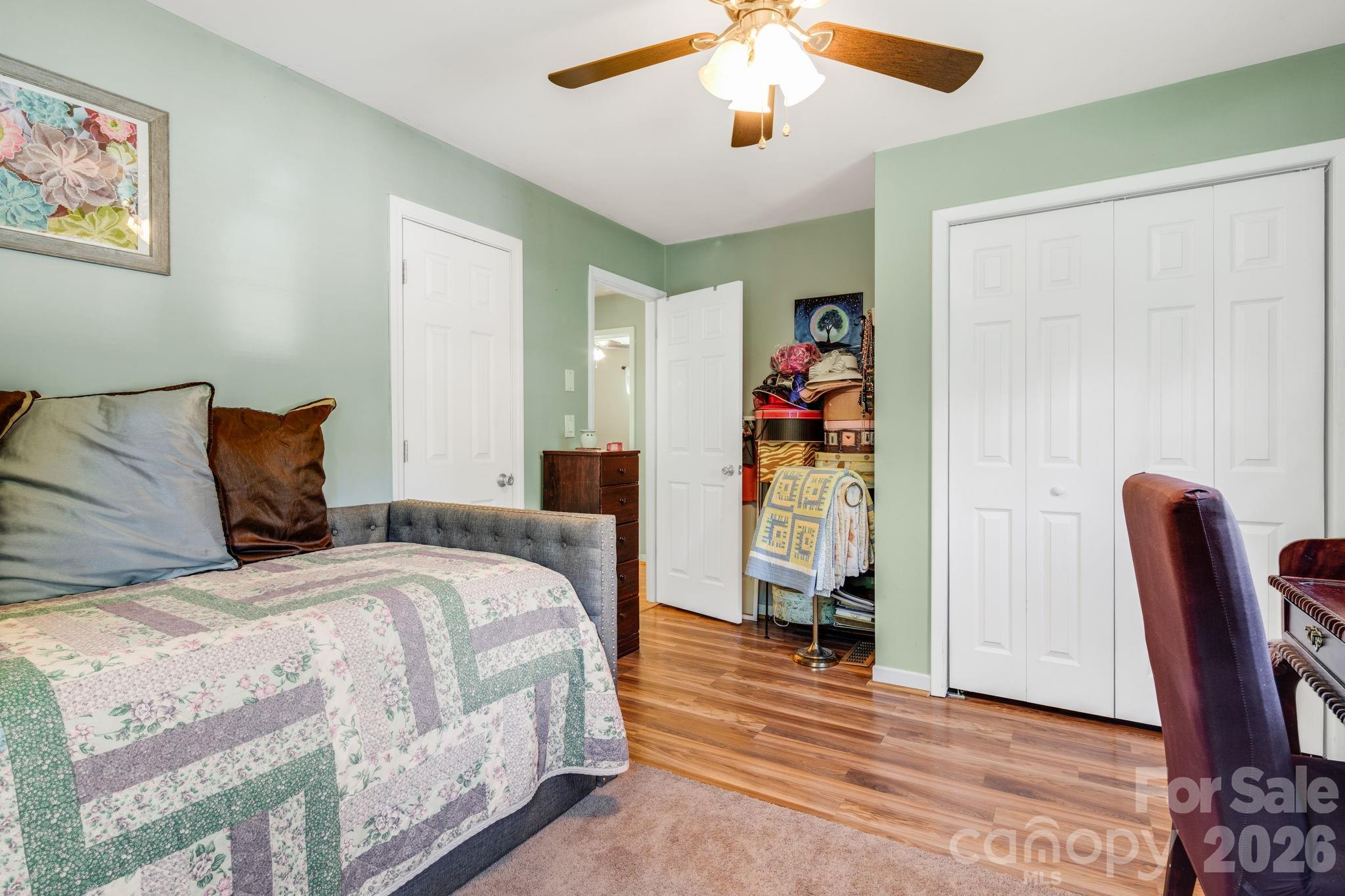 458 Beach Drive Hendersonville NC 28792