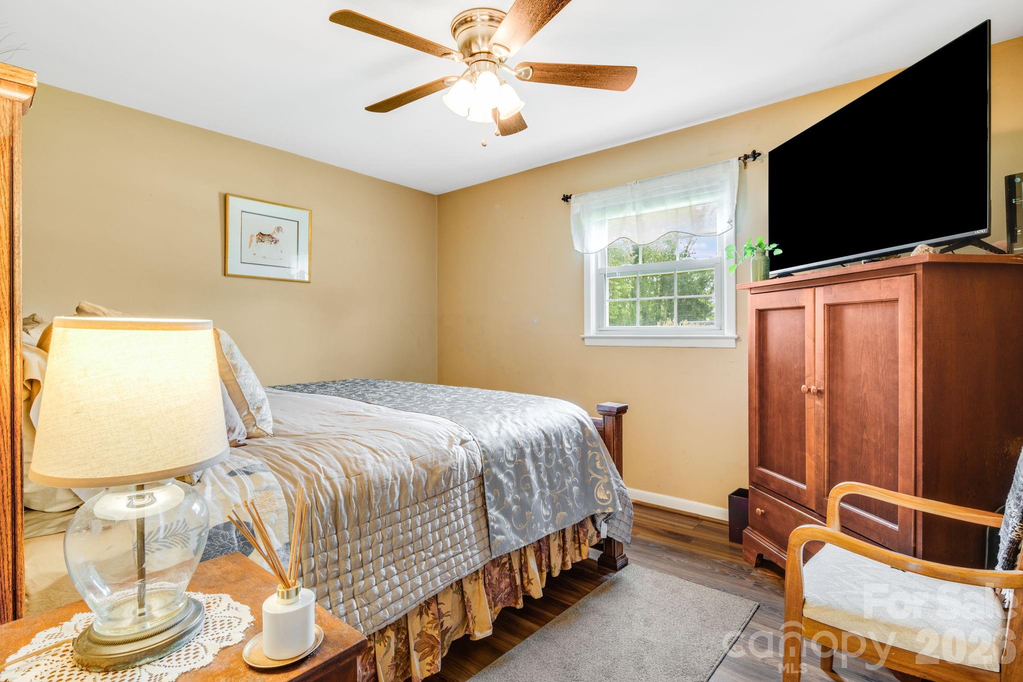 458 Beach Drive Hendersonville NC 28792