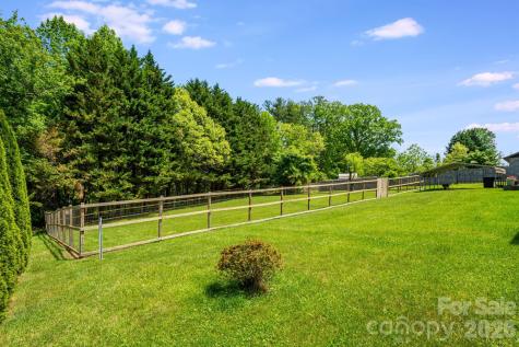 458 Beach Drive Hendersonville NC 28792