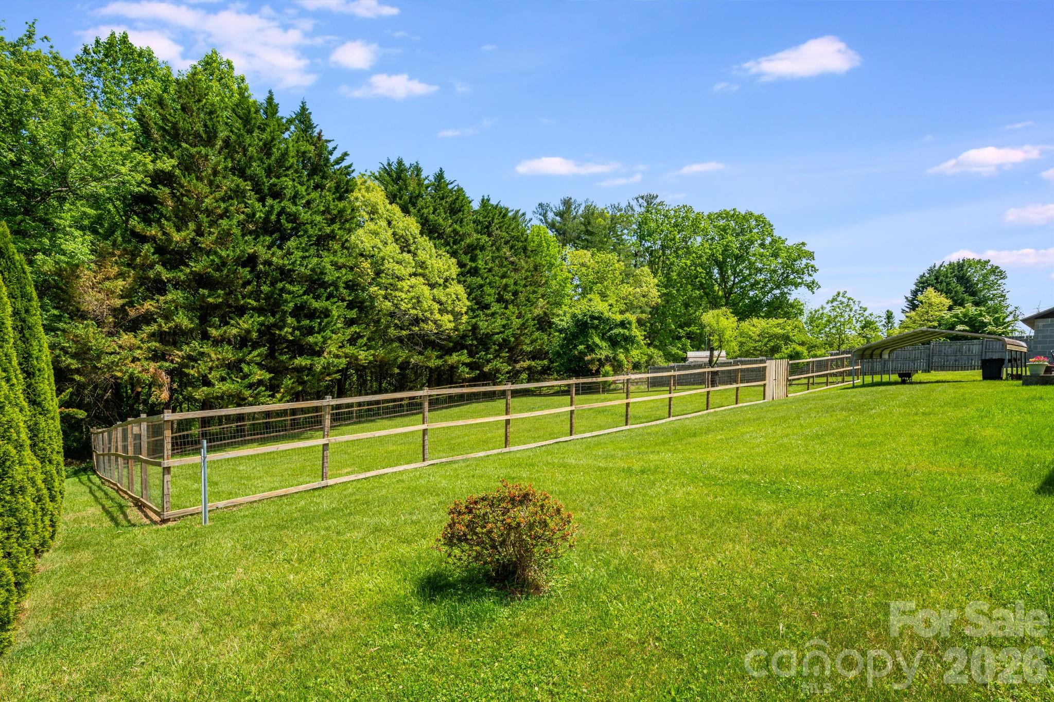 458 Beach Drive Hendersonville NC 28792
