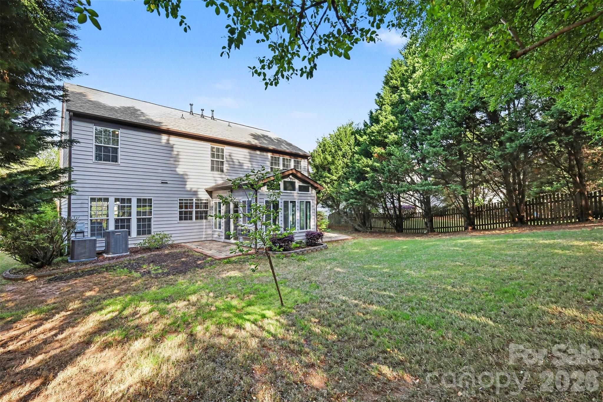 9144 Linden Tree Lane Charlotte NC 28277
