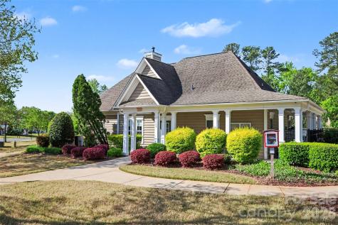 9144 Linden Tree Lane Charlotte NC 28277