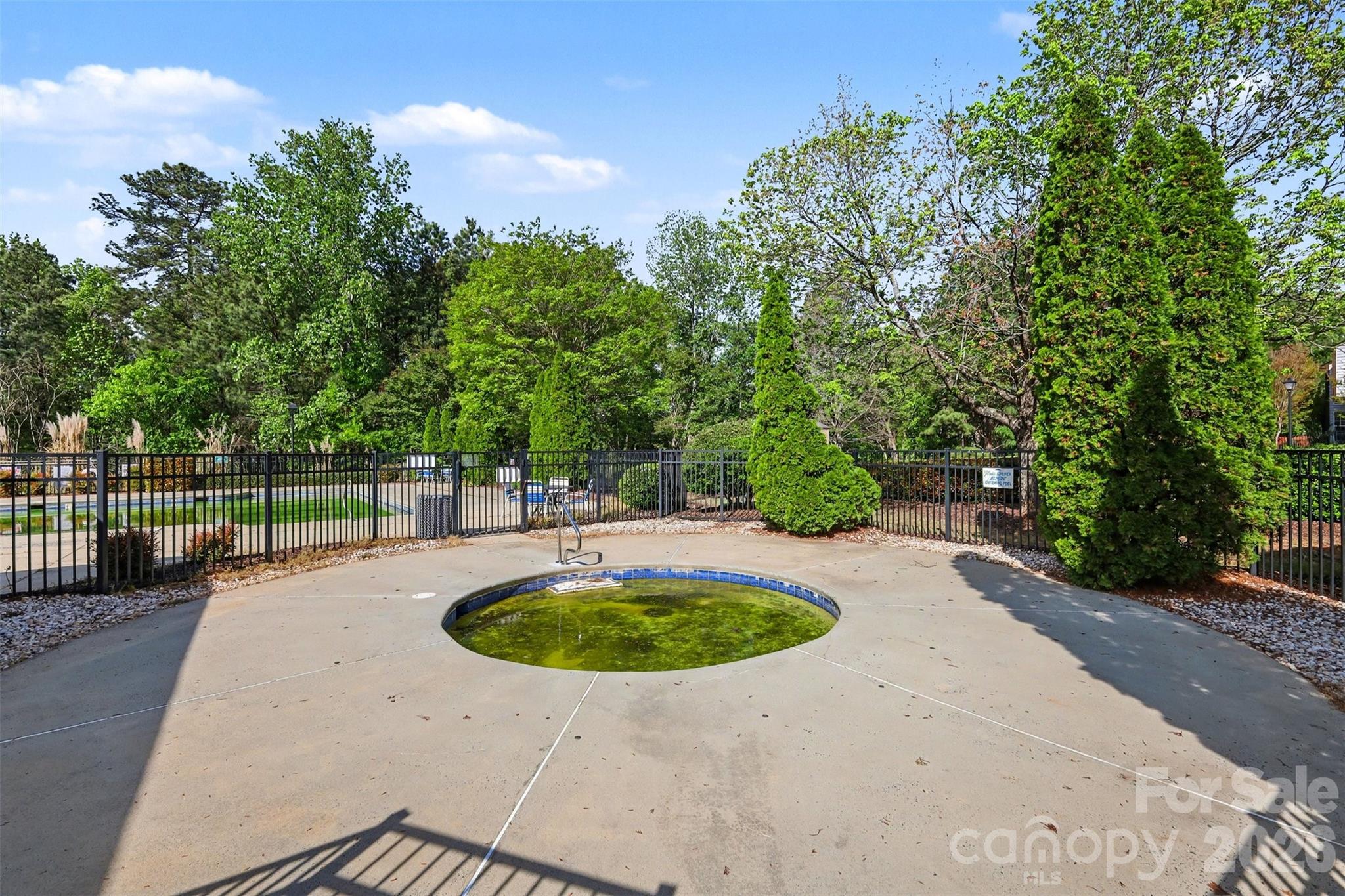 9144 Linden Tree Lane Charlotte NC 28277
