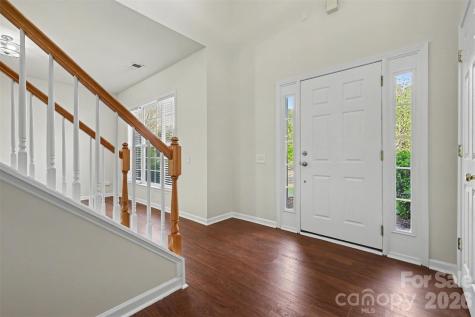 9144 Linden Tree Lane Charlotte NC 28277