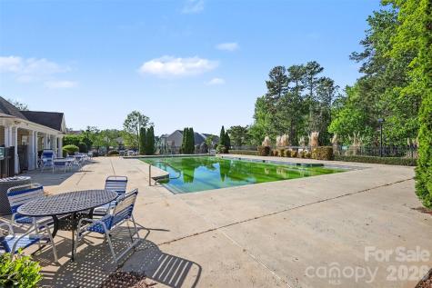 9144 Linden Tree Lane Charlotte NC 28277