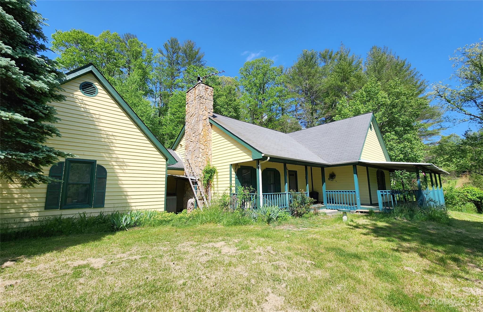 2015 Nc 80 Highway Bakersville NC 28705