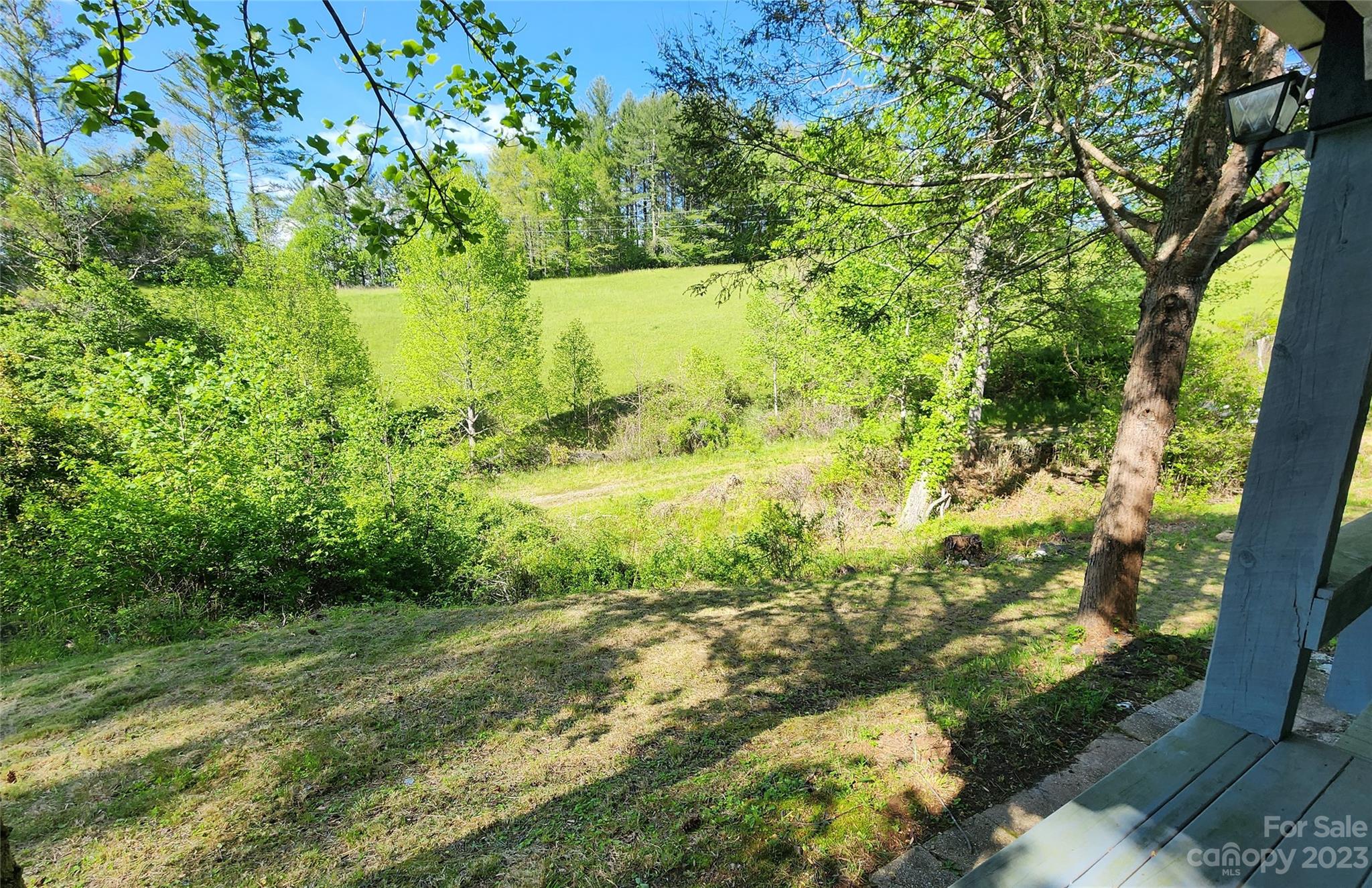 2015 Nc 80 Highway Bakersville NC 28705