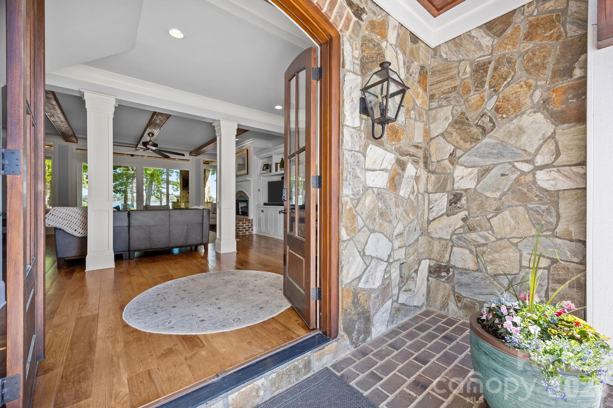 20727 Pointe Regatta Drive Cornelius NC 28031