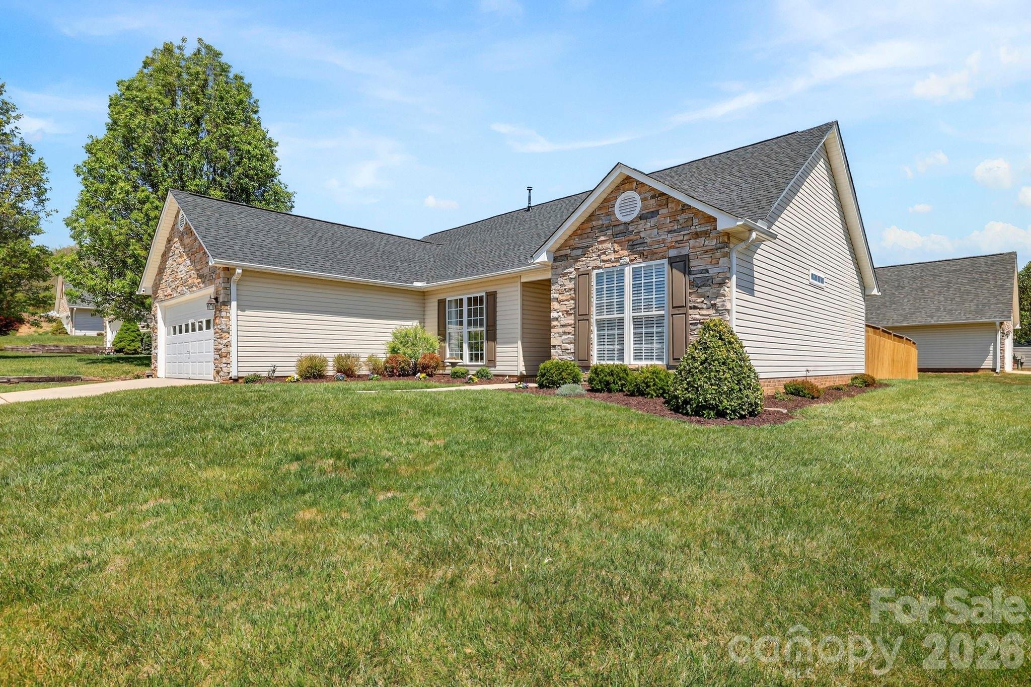 25 Livingston Farm Road Fletcher NC 28732