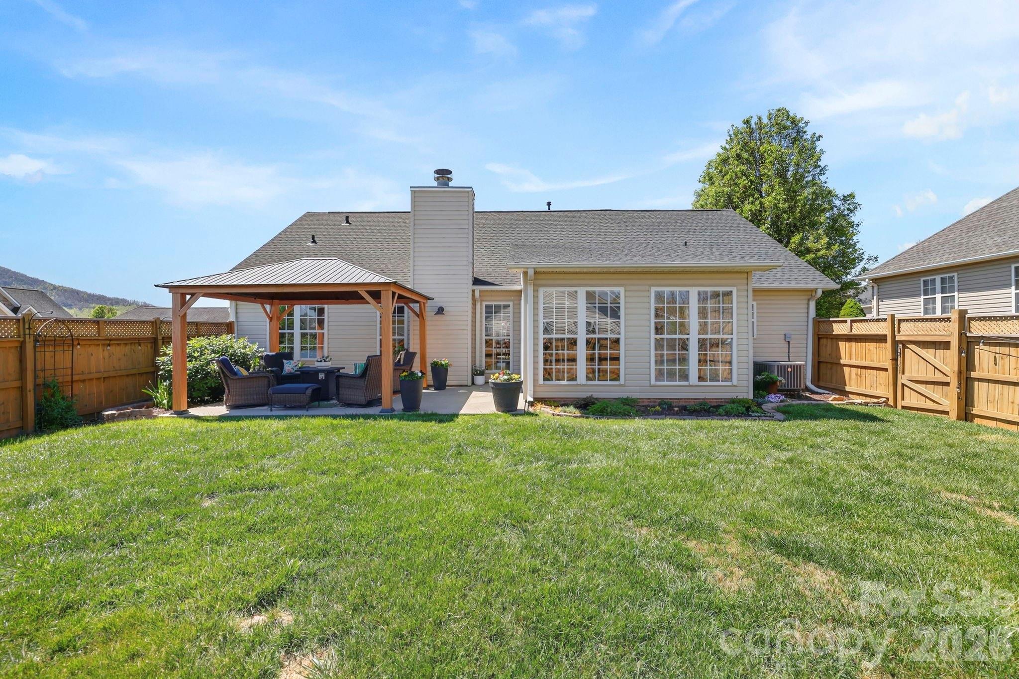 25 Livingston Farm Road Fletcher NC 28732