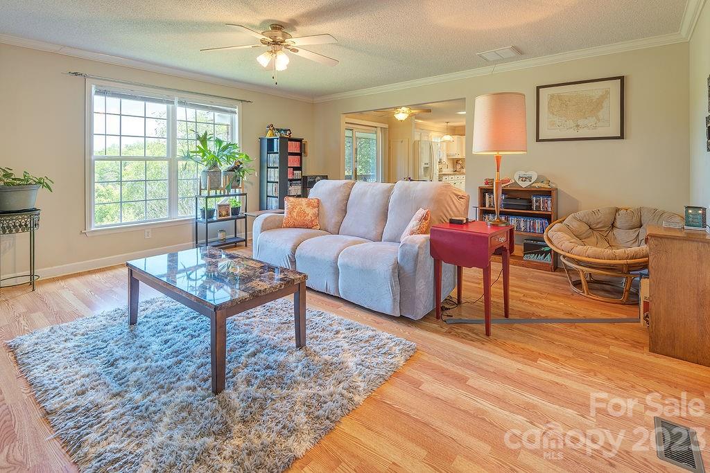 54 Donna Lane Alexander NC 28701