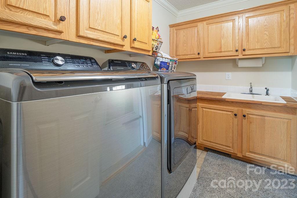 54 Donna Lane Alexander NC 28701