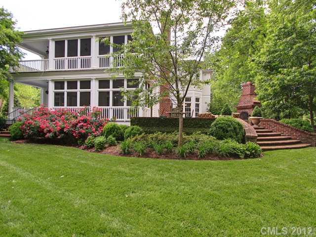 823 Hungerford Place Charlotte NC 28207