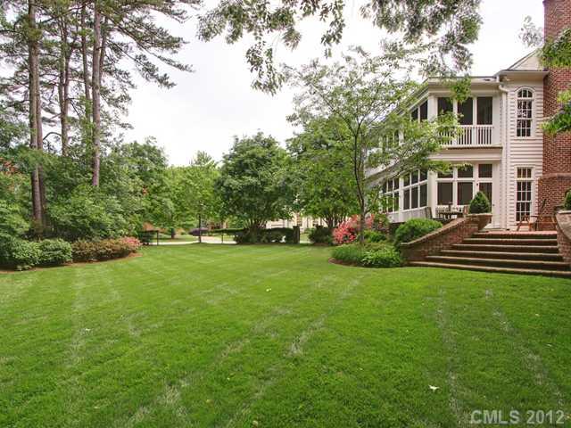 823 Hungerford Place Charlotte NC 28207