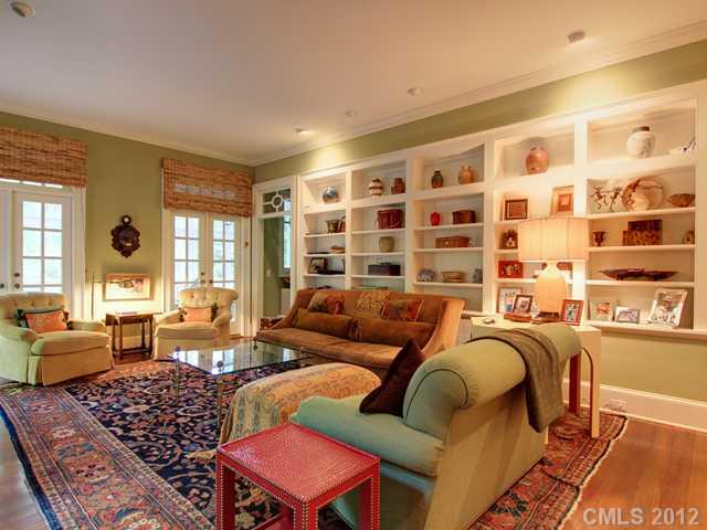 823 Hungerford Place Charlotte NC 28207
