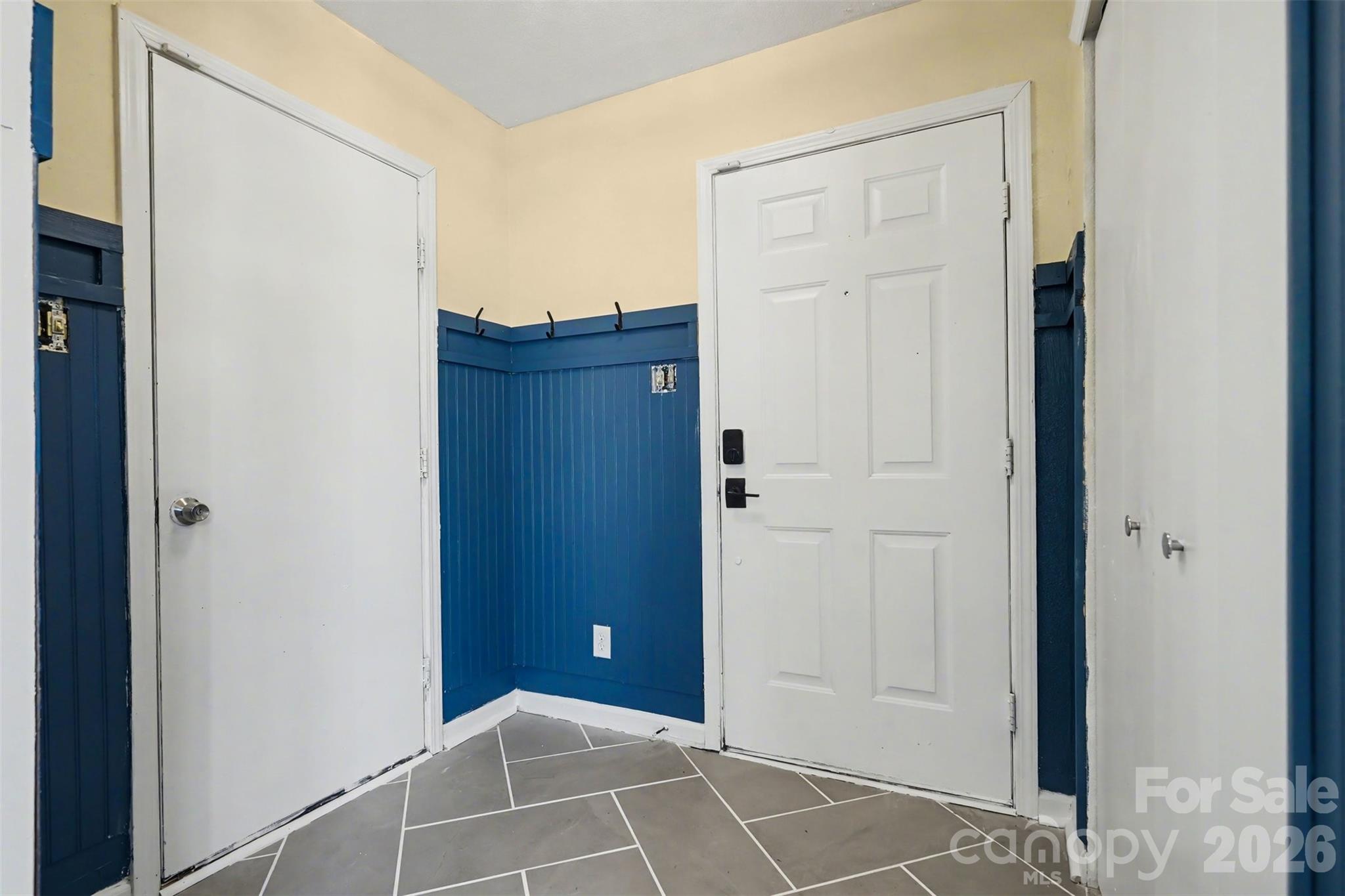 2648 Stream Bank Drive Charlotte NC 28269