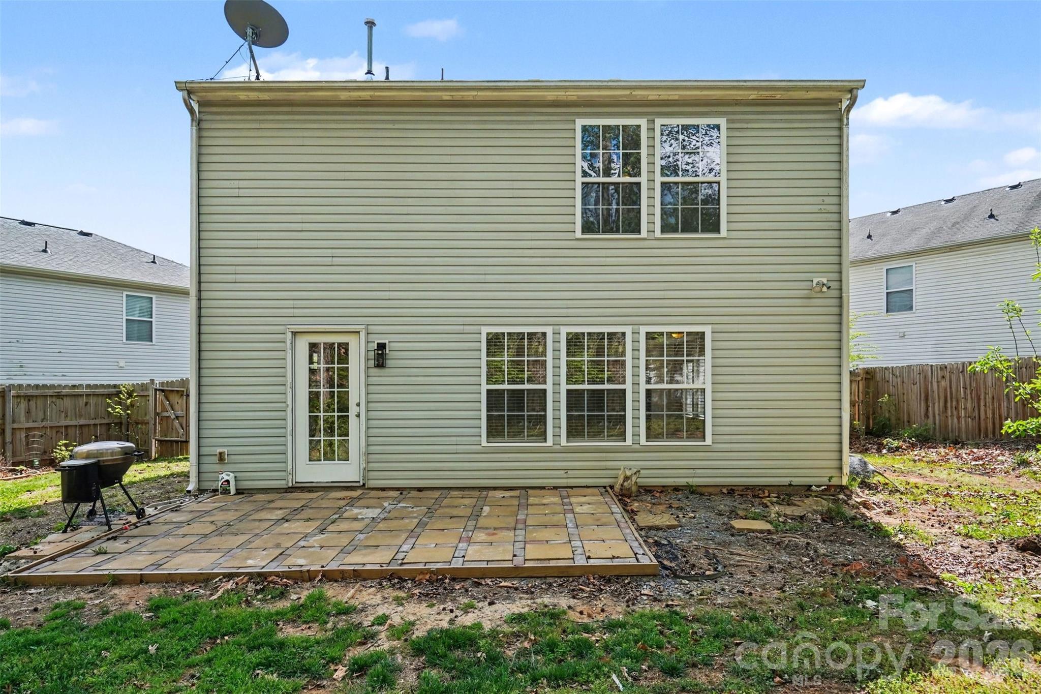 2648 Stream Bank Drive Charlotte NC 28269