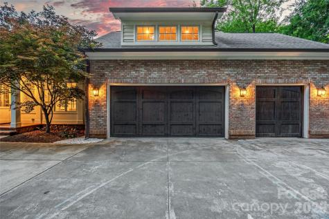 2816 Wheelock Road Charlotte NC 28211