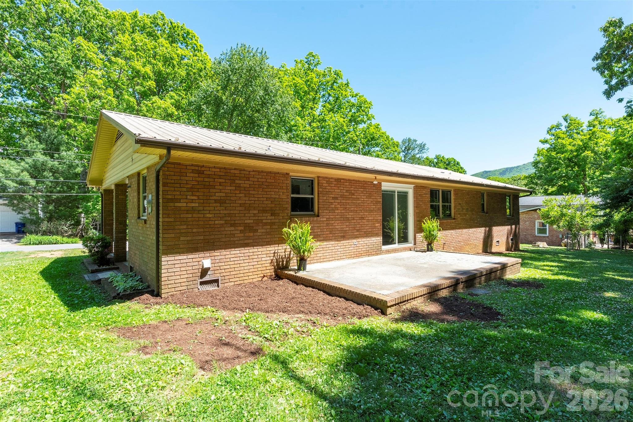 34 Goldmont Street Black Mountain NC 28711