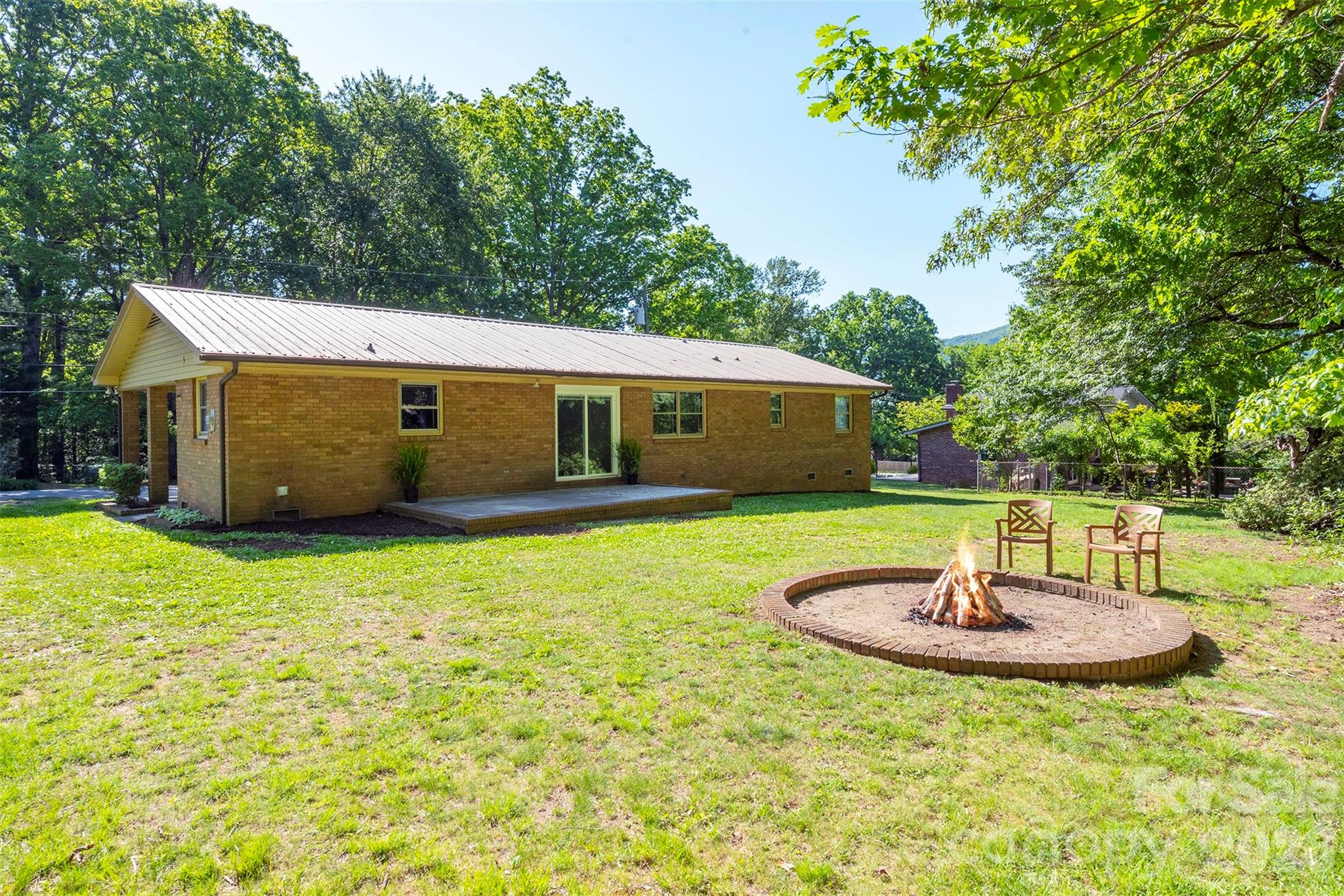 34 Goldmont Street Black Mountain NC 28711