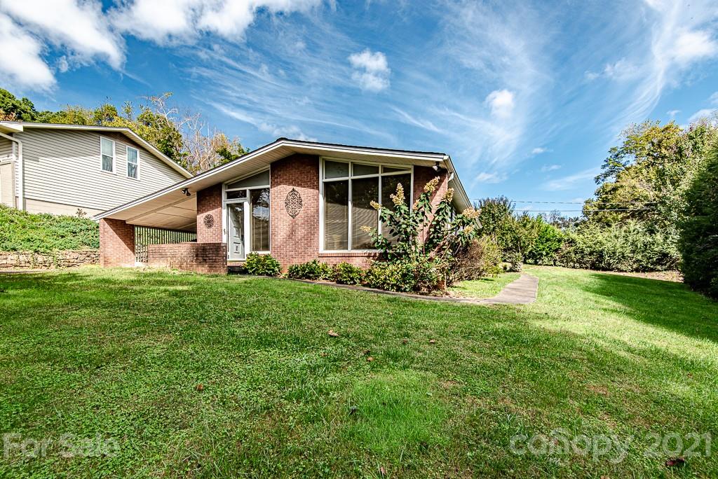 2 Austin Drive Asheville NC 28805