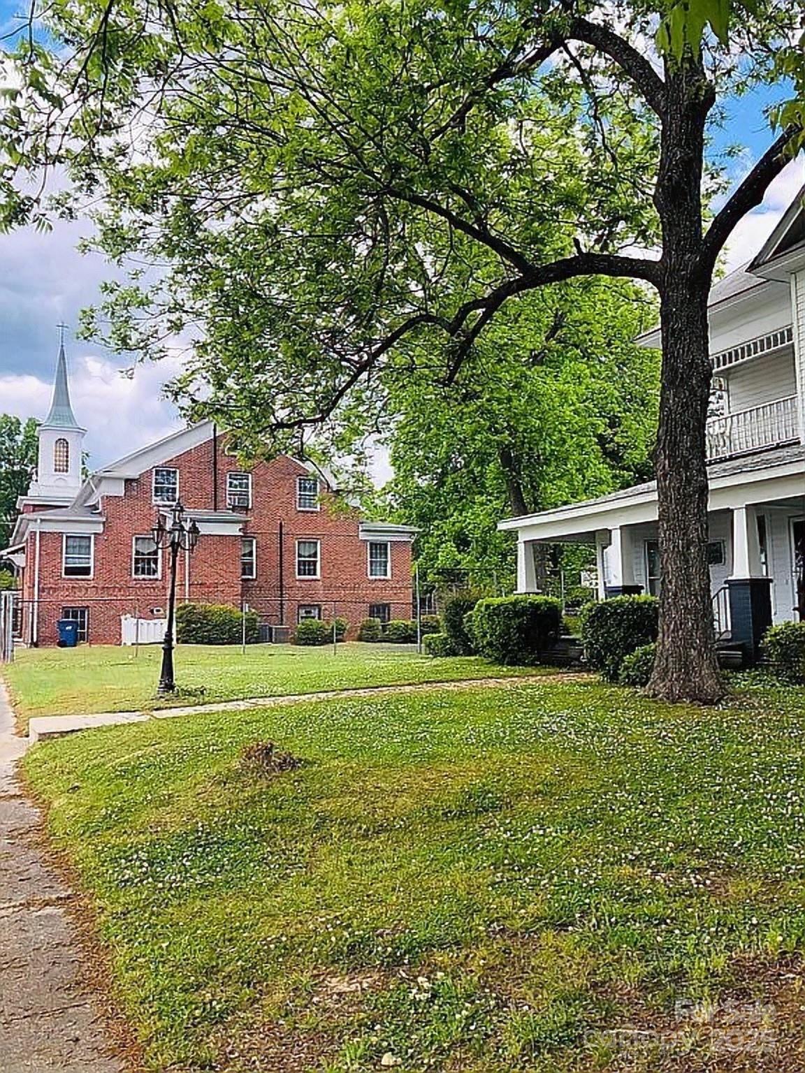 115 S Pearl Street Troy NC 27371