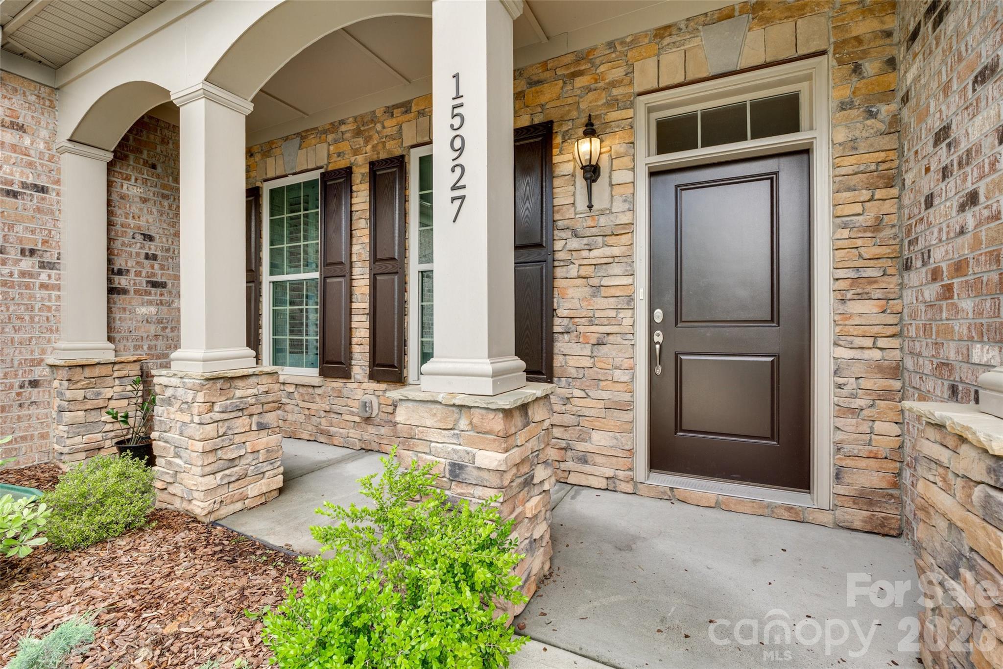 15927 Vale Ridge Drive Charlotte NC 28278