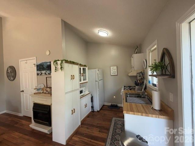 240 Skyline Drive New London NC 28127