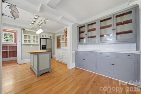 1010 College Avenue SW Lenoir NC 28645