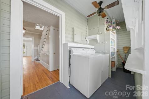 1010 College Avenue SW Lenoir NC 28645