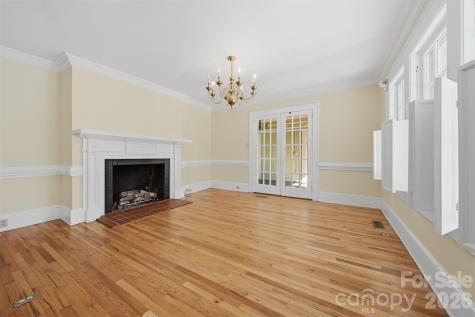 1010 College Avenue SW Lenoir NC 28645