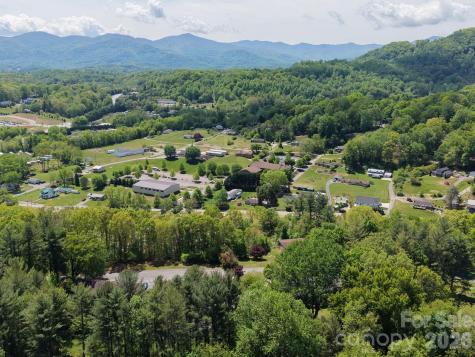 70 Winchester Drive Waynesville NC 28785
