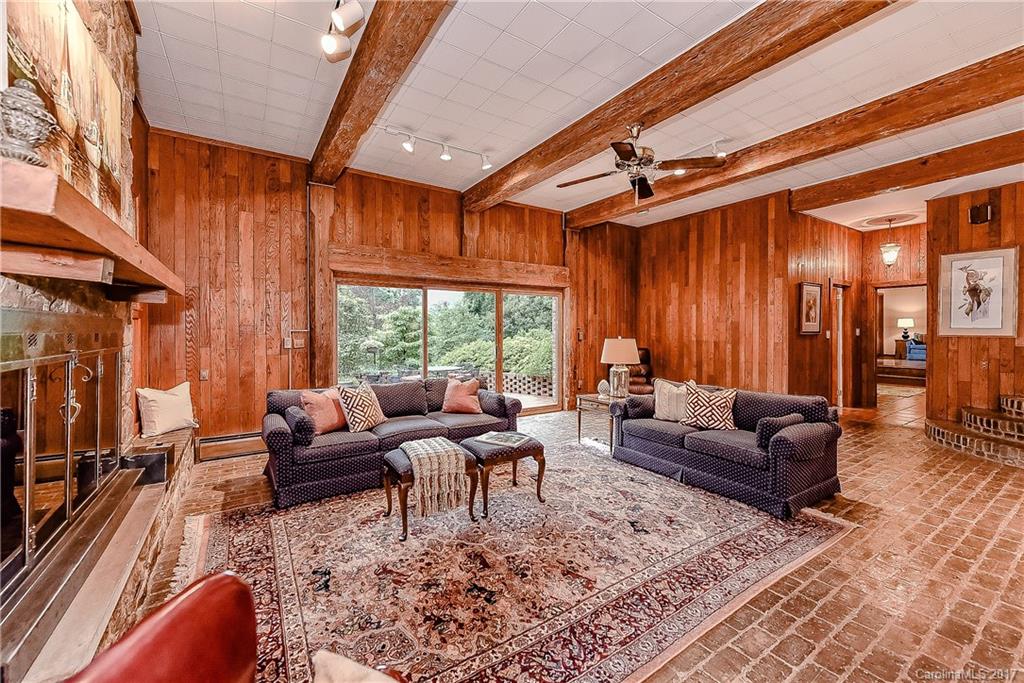 7101 Folger Drive Charlotte NC 28270