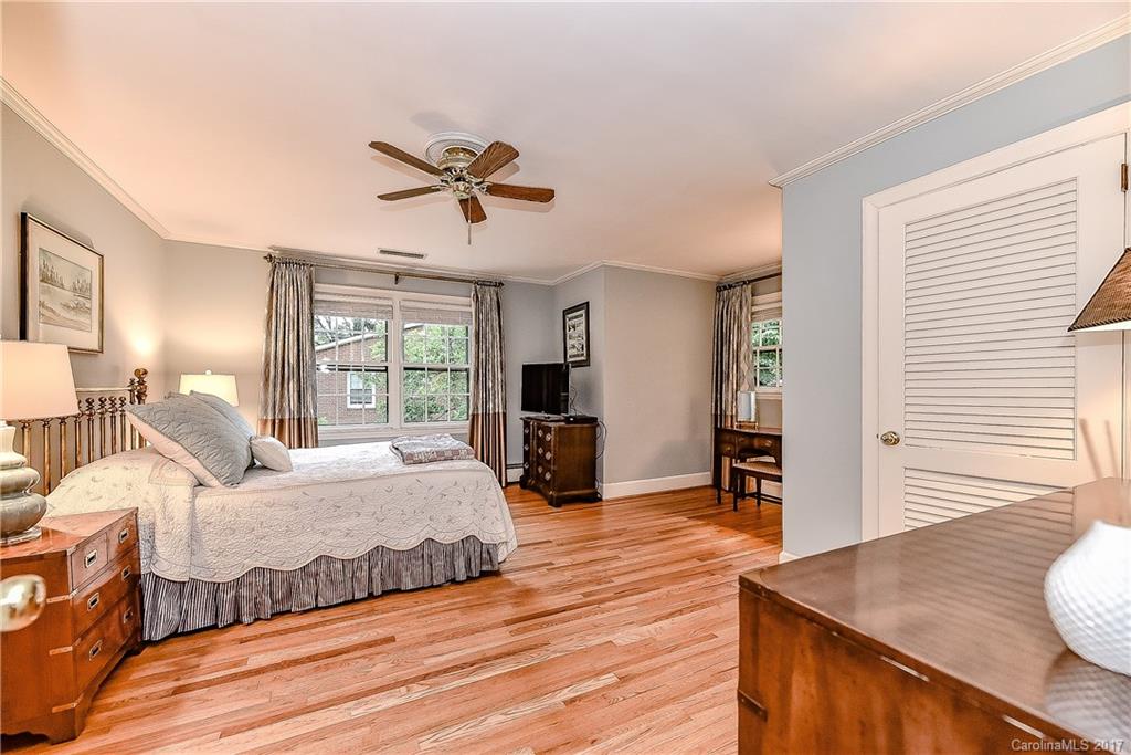 7101 Folger Drive Charlotte NC 28270