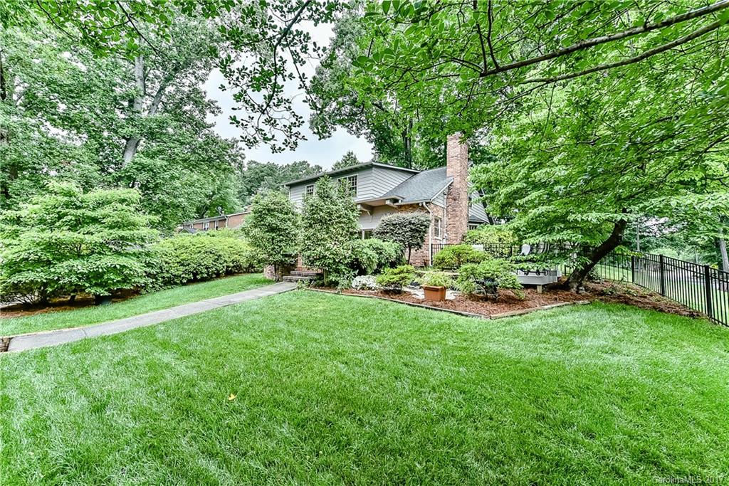 7101 Folger Drive Charlotte NC 28270
