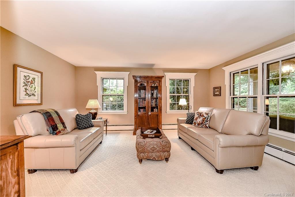 7101 Folger Drive Charlotte NC 28270