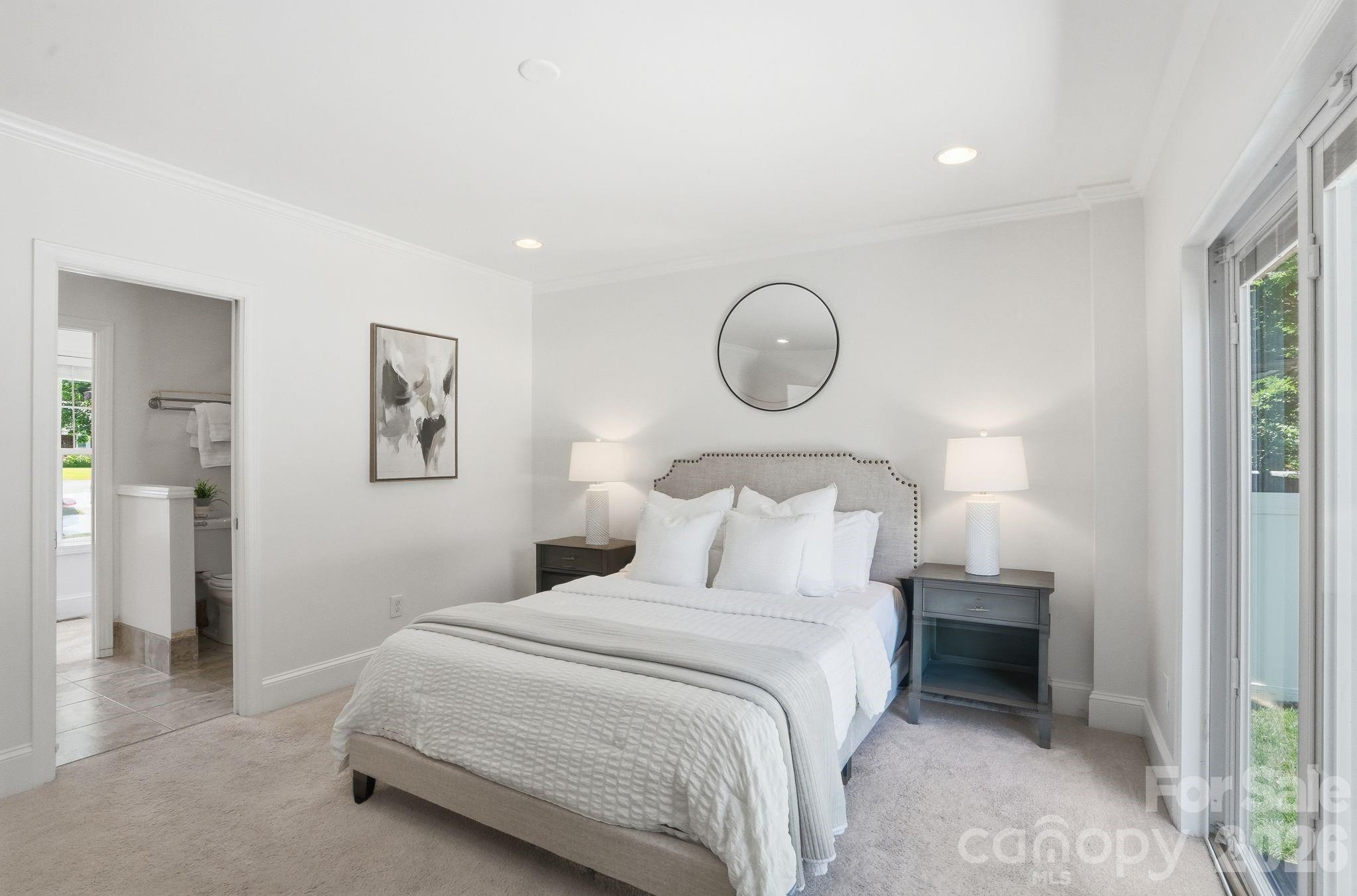 5623 Wedgewood Drive Charlotte NC 28210