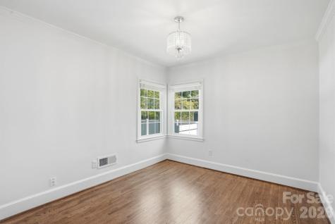 5623 Wedgewood Drive Charlotte NC 28210