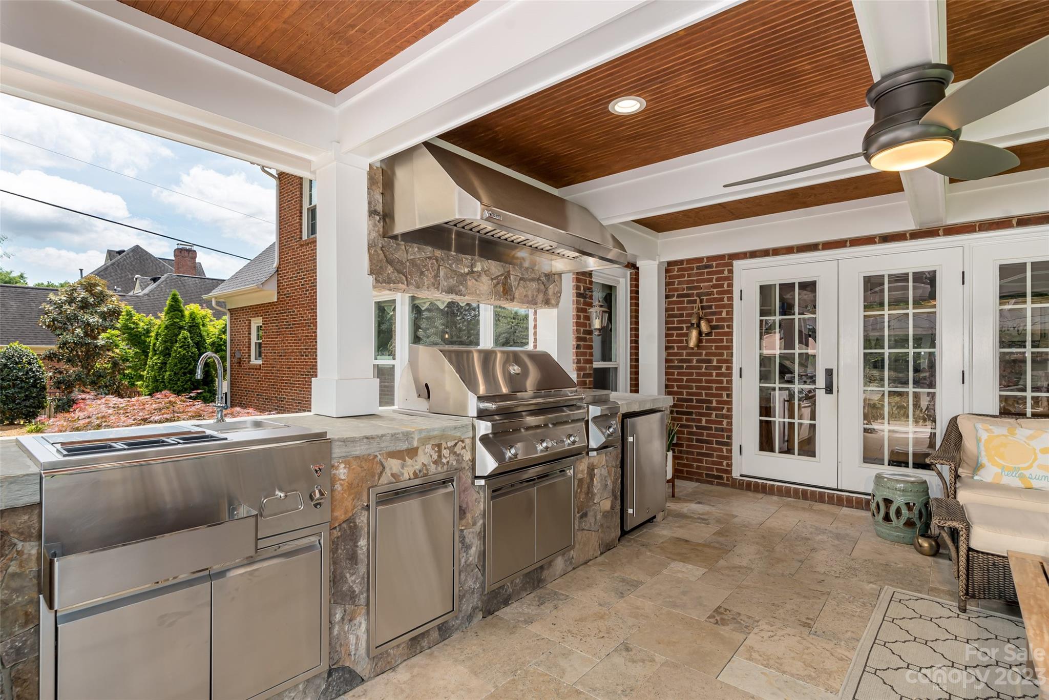 10601 Megwood Drive Charlotte NC 28277