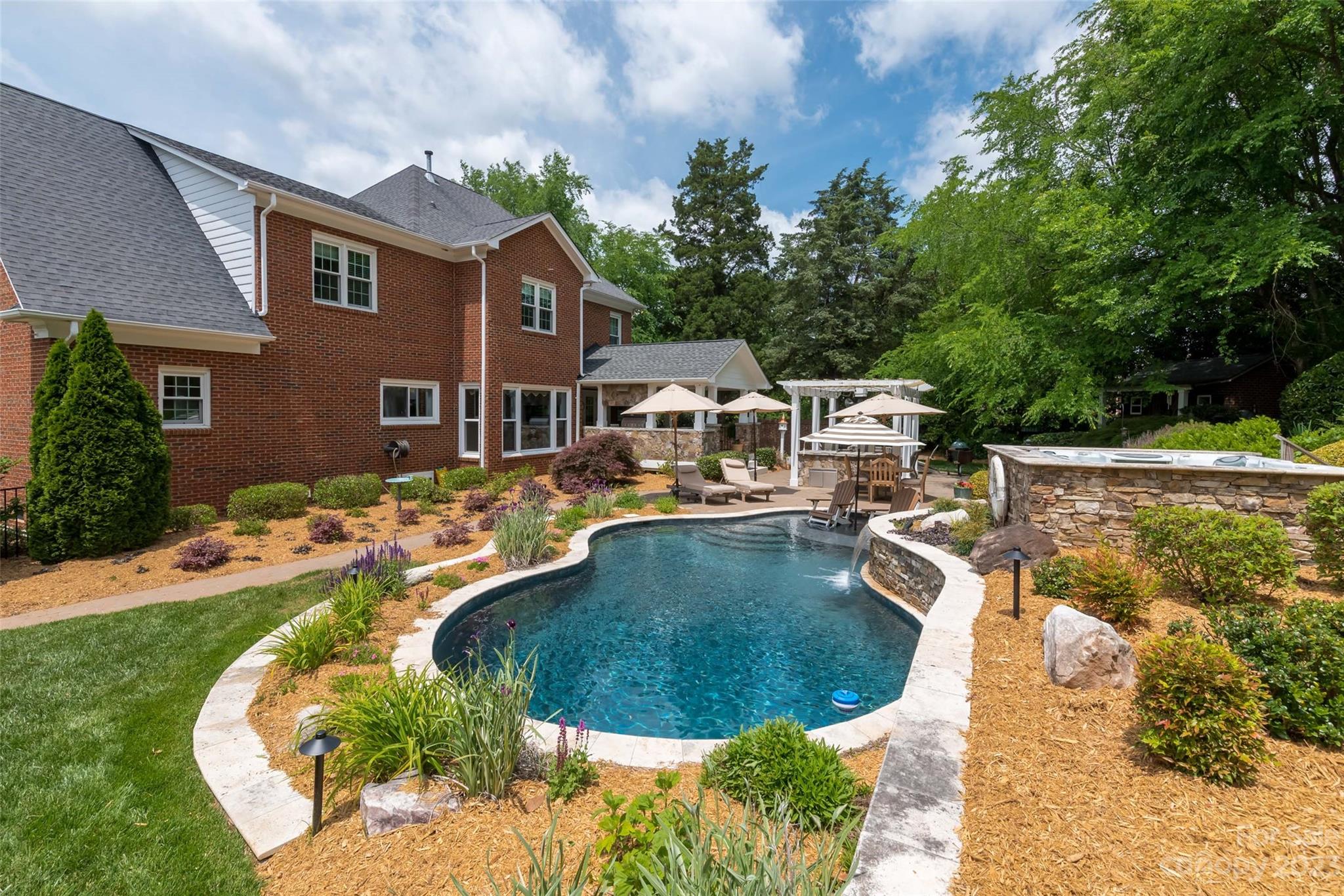 10601 Megwood Drive Charlotte NC 28277