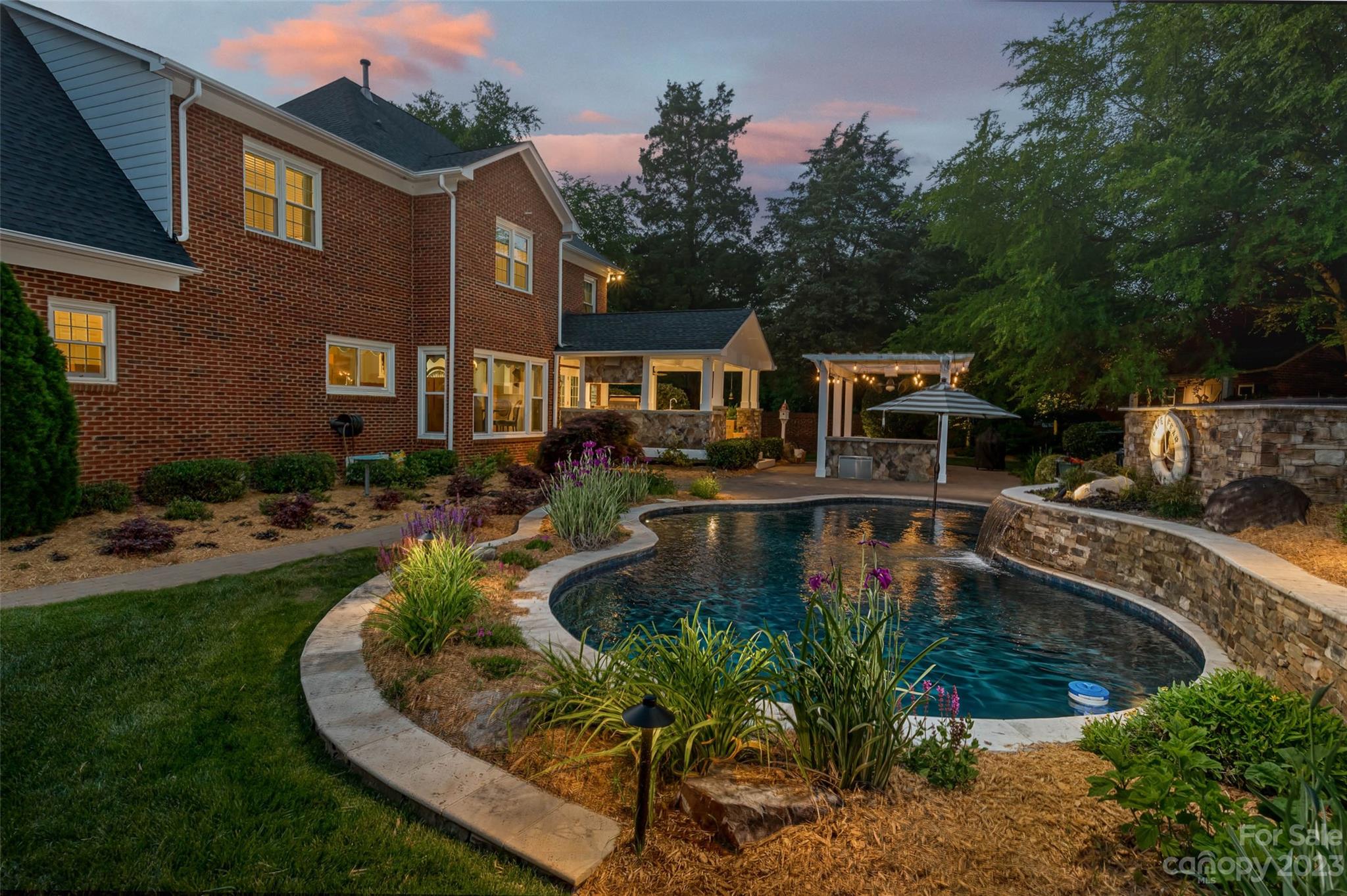 10601 Megwood Drive Charlotte NC 28277